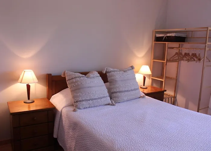 Casa Do Regueirinho شقة فيلا نوفا دي سيرفيرا